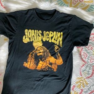 EUC JANIS JOPLIN GRAPHIC T-SHIRT. TAG REMOVED